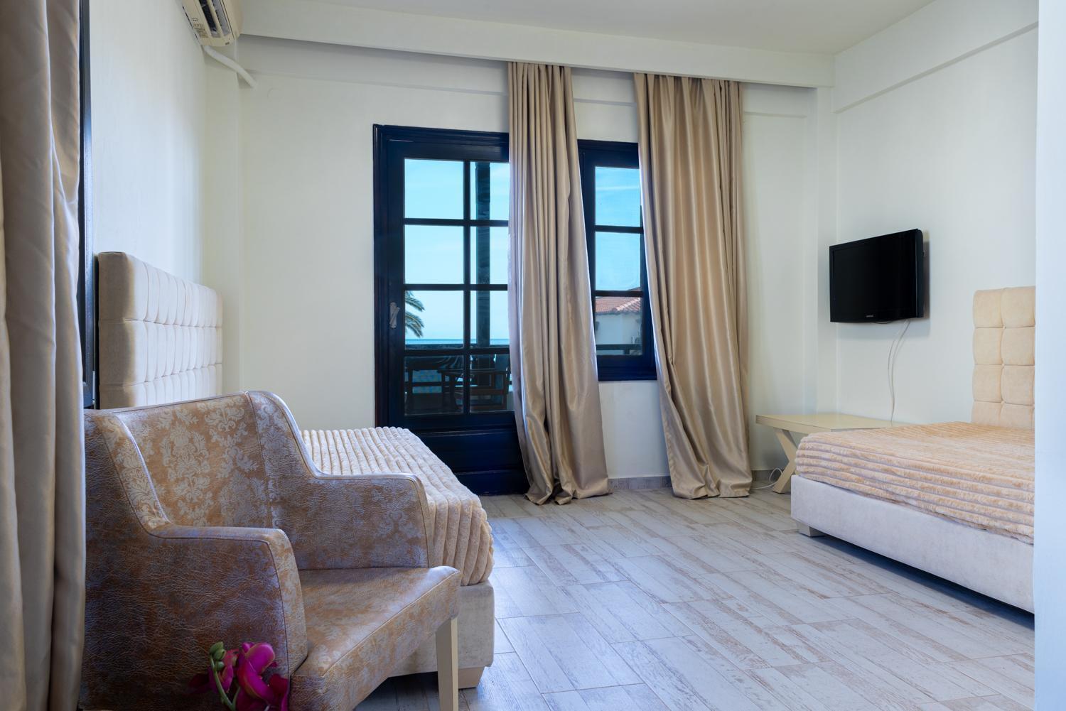 Assa Maris Beach Hotel Pyrgadikia Exterior foto